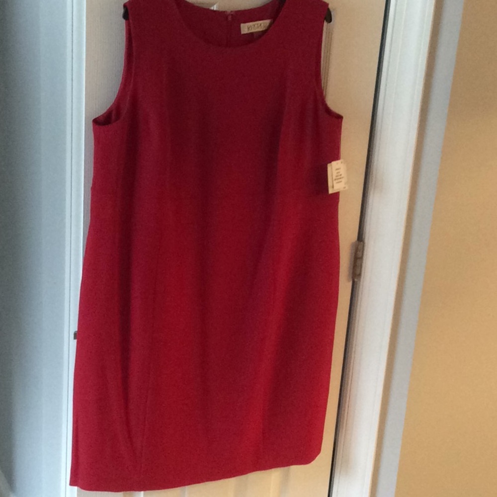 Kasper fully lined red sheath dress - brand new!